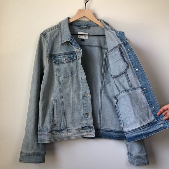 Universal Thread Denim Jacket - Picture 6 of 12